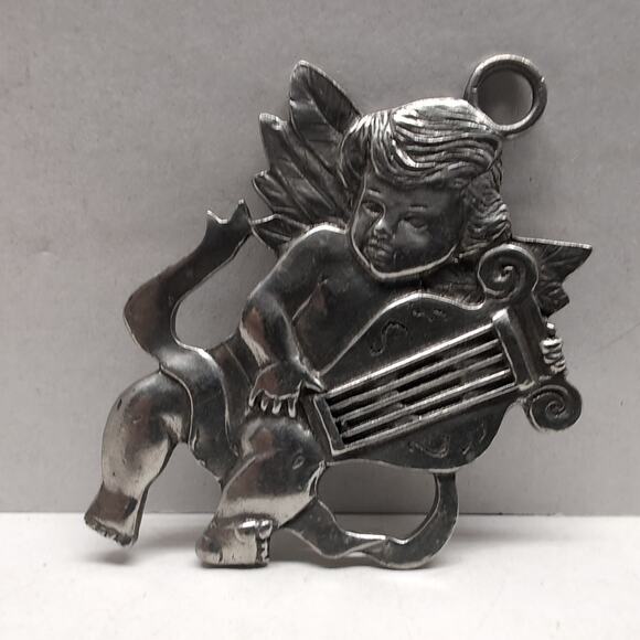 Lot of 3 Seagull Pewter Ornament Canada 1988 1995 1996 Wreath Cherub Music - Picture 5 of 11